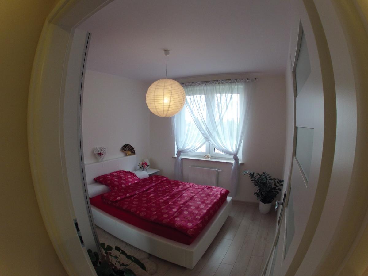 Apartament Alicja Apartment Walbrzych Bagian luar foto