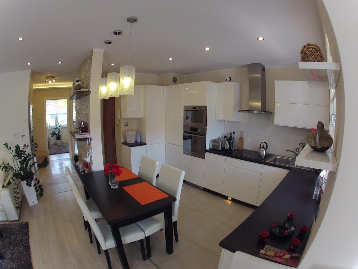 Apartament Alicja Apartment Walbrzych Bagian luar foto