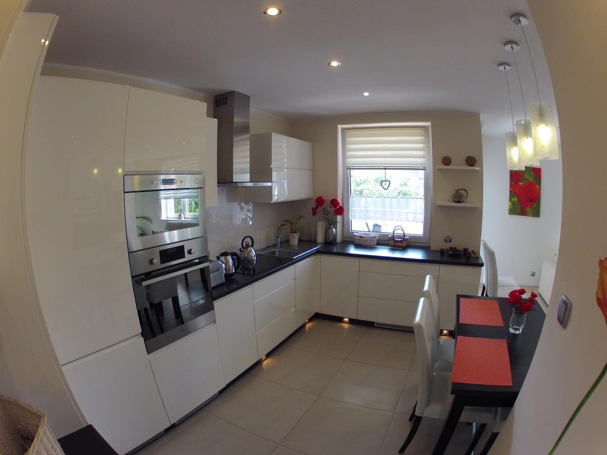 Apartament Alicja Apartment Walbrzych Bagian luar foto