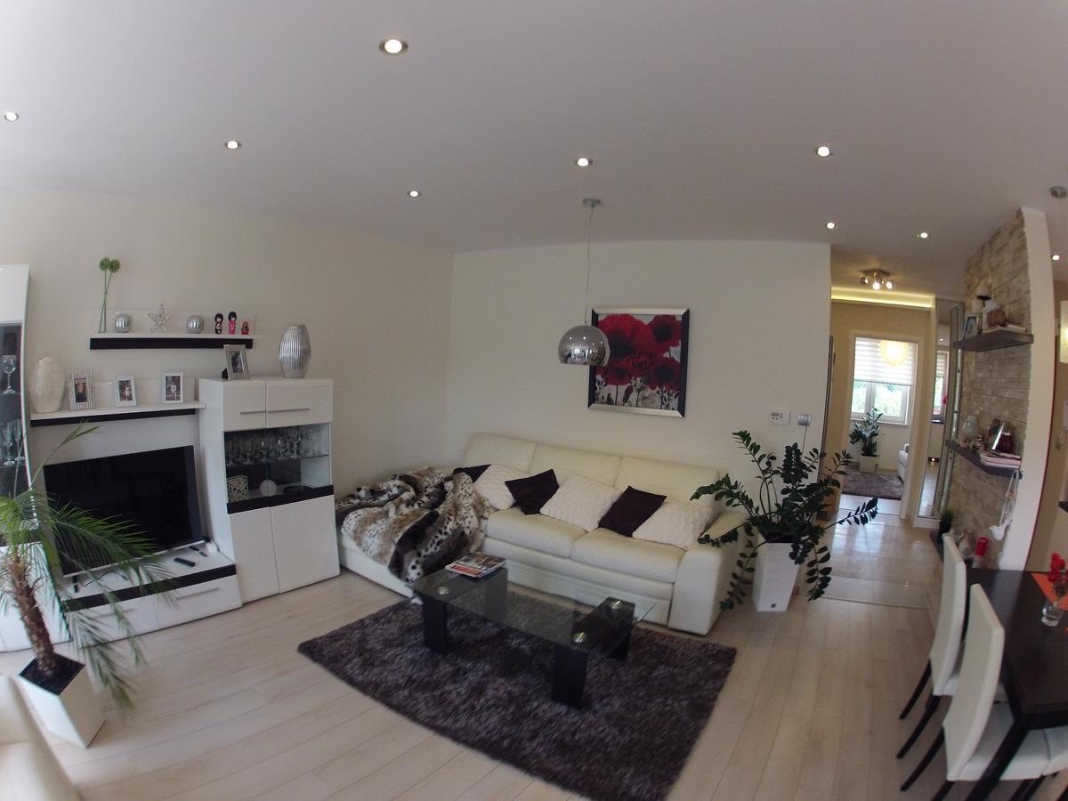 Apartament Alicja Apartment Walbrzych Bagian luar foto