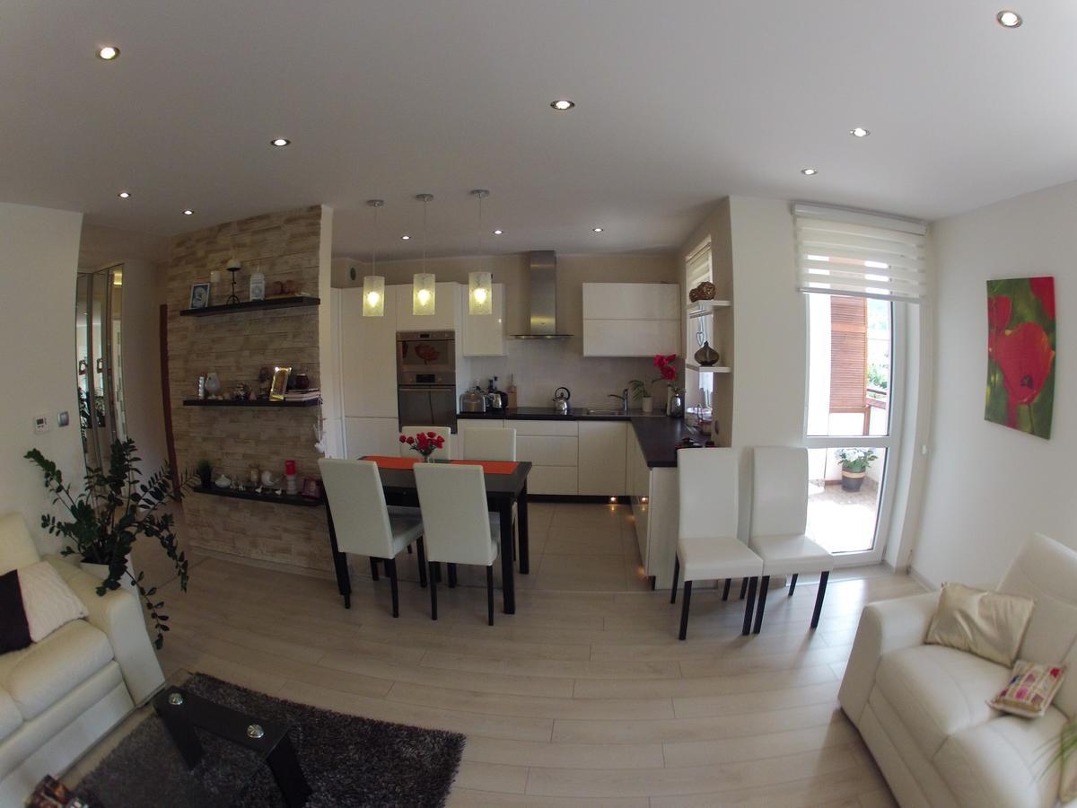 Apartament Alicja Apartment Walbrzych Bagian luar foto
