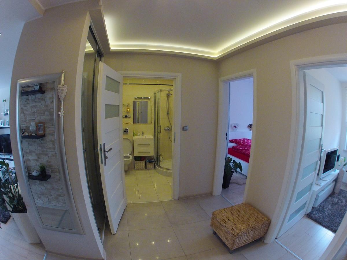 Apartament Alicja Apartment Walbrzych Bagian luar foto